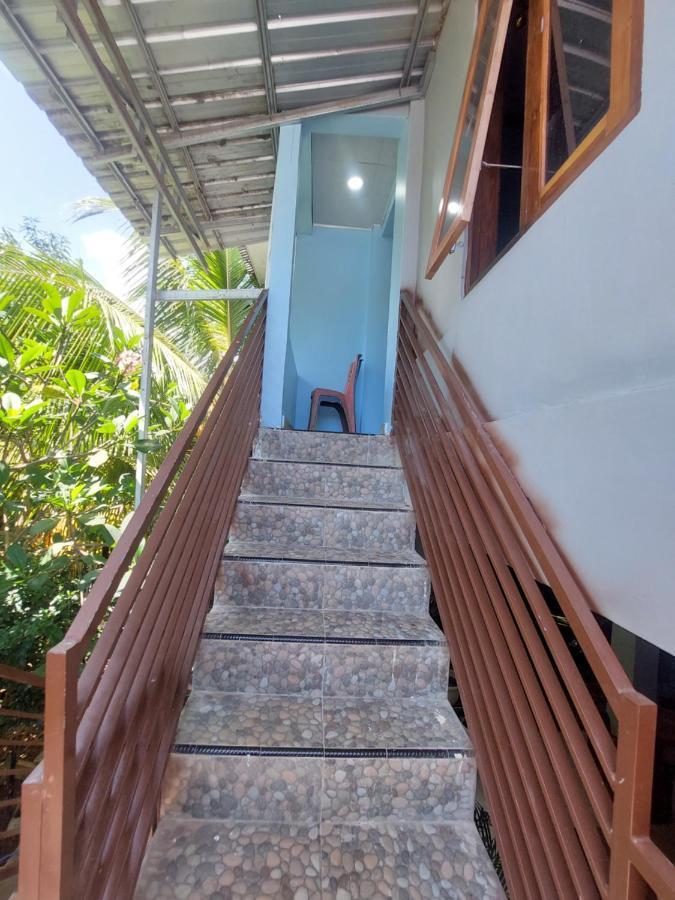D'Ru Guest House 라부안 바조 외부 사진