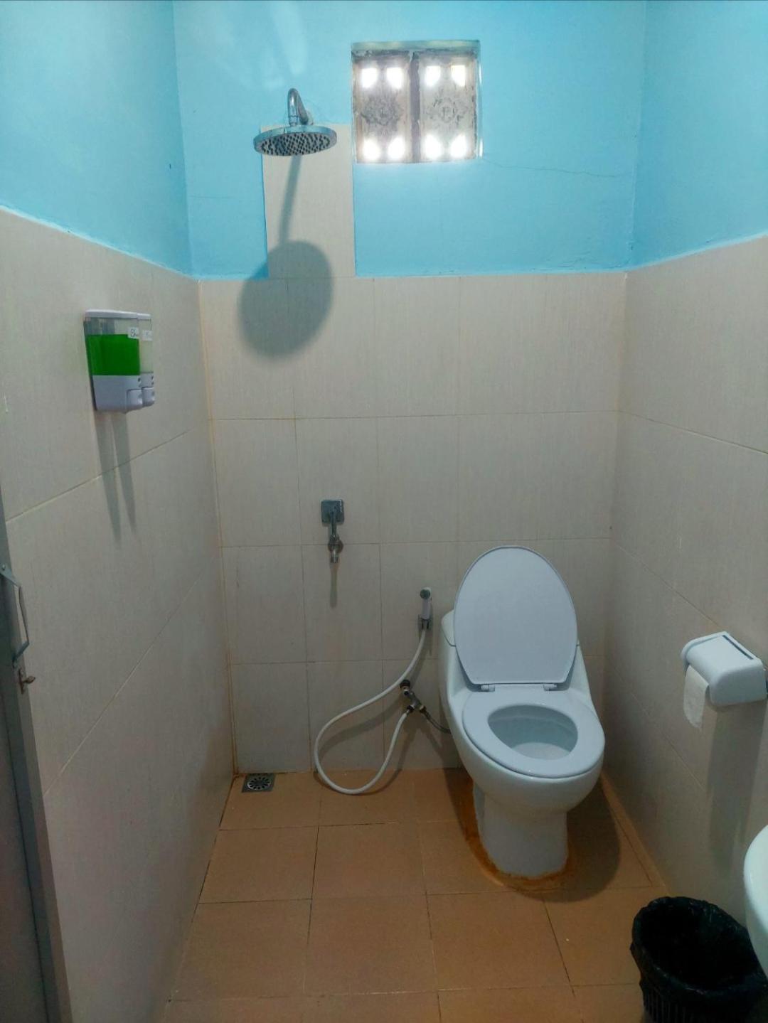 D'Ru Guest House 라부안 바조 외부 사진